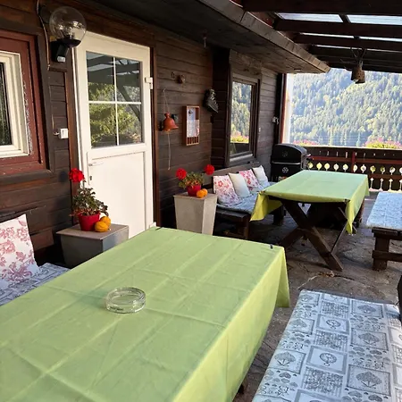 Panoramahaus Apartmán Radenthein